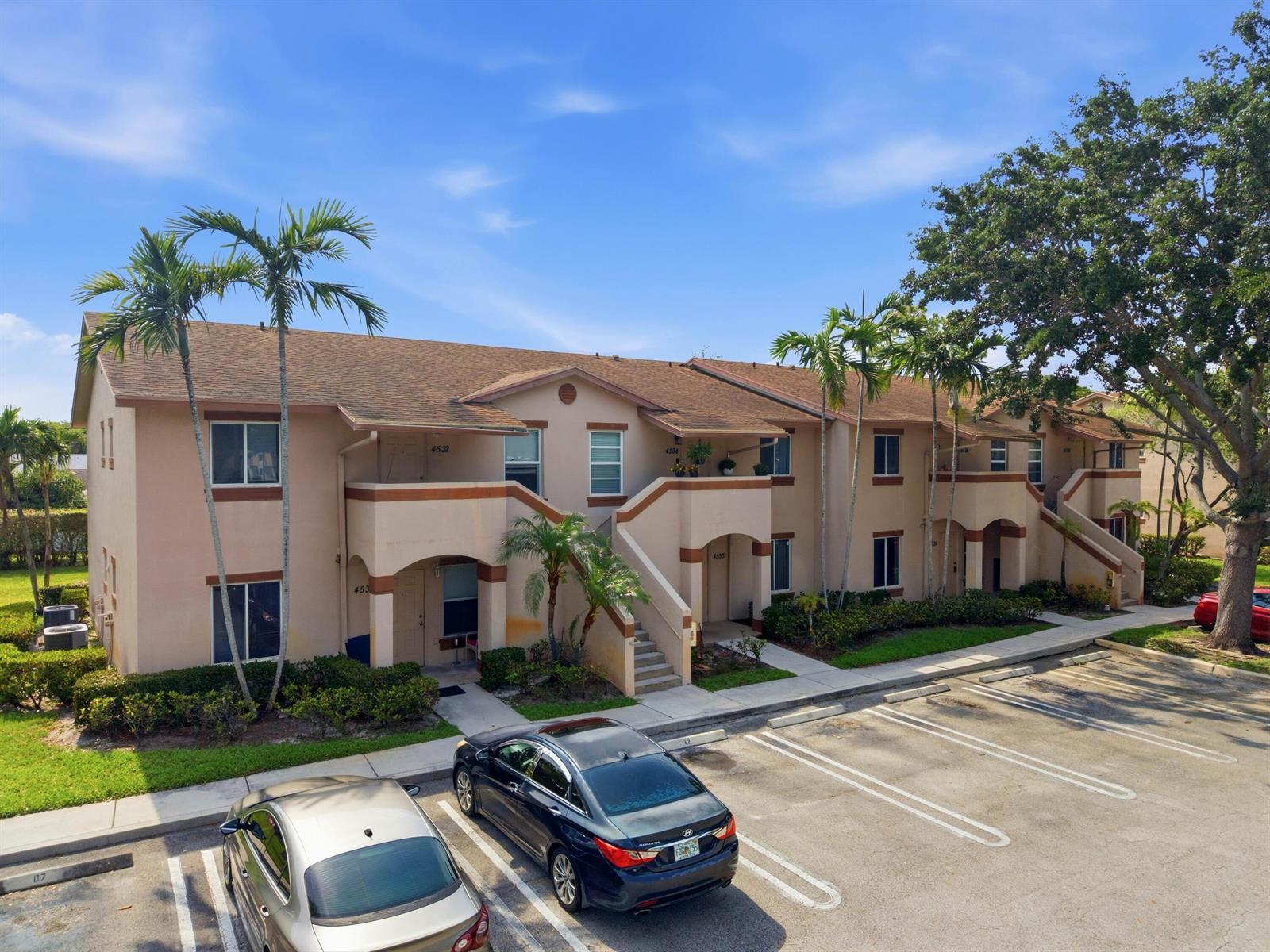 4535 Oak Terrace Drive, FL 33463