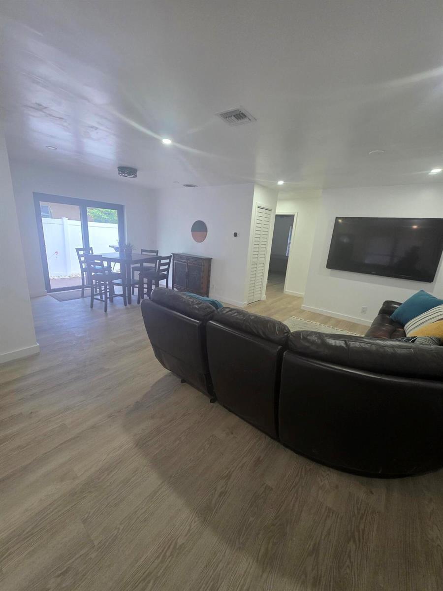 320 Sterling Avenue, Delray Beach FL 33444 photo 4