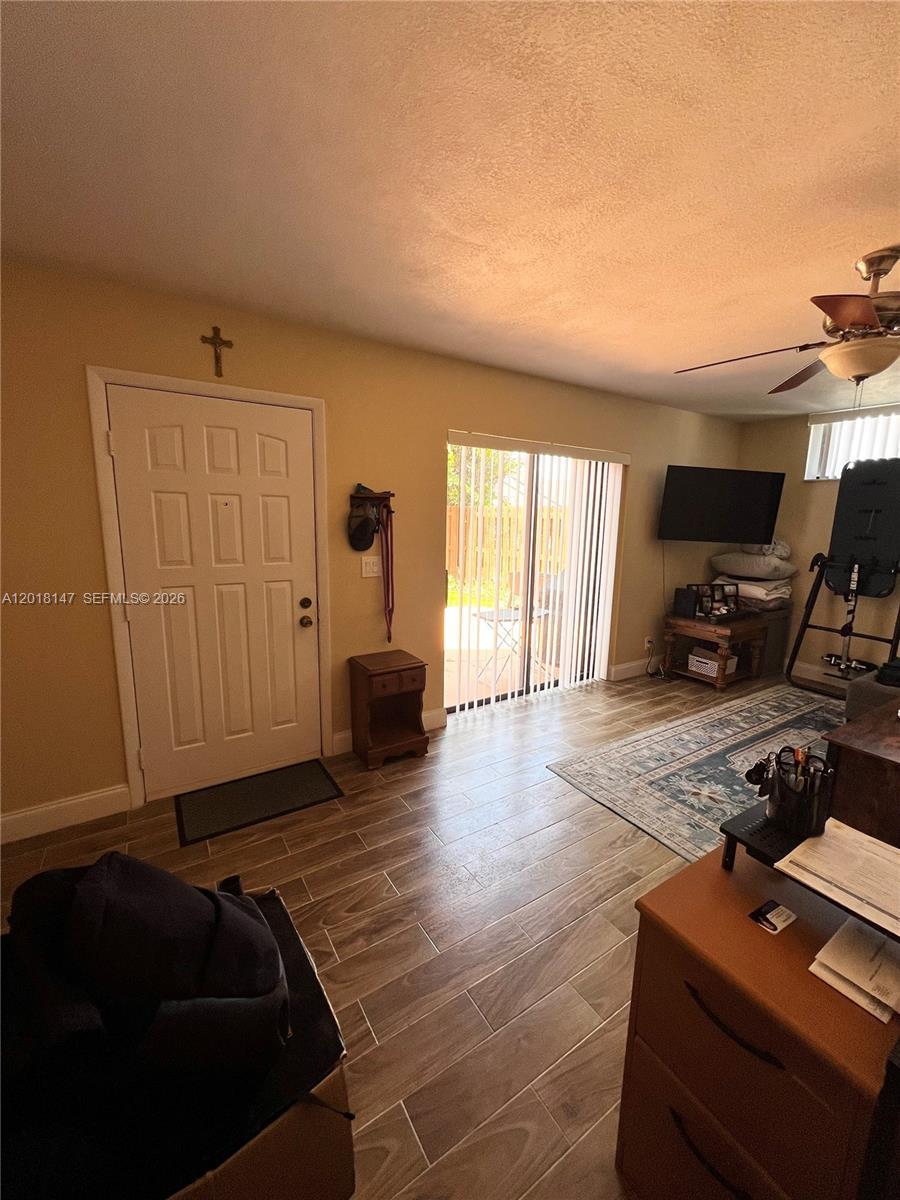 192 Springdale Cir # 192, Palm Springs FL 33461 photo 5