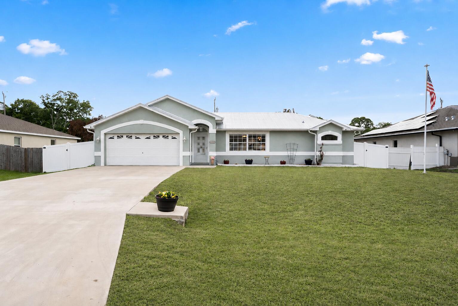 2958 SW Fluvia Street, Port St. Lucie FL 34953