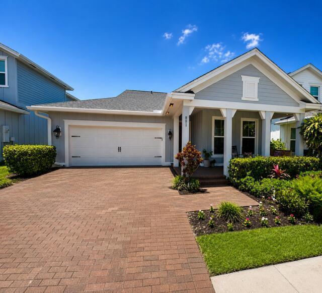 881 Wandering Willow Way, FL 33470