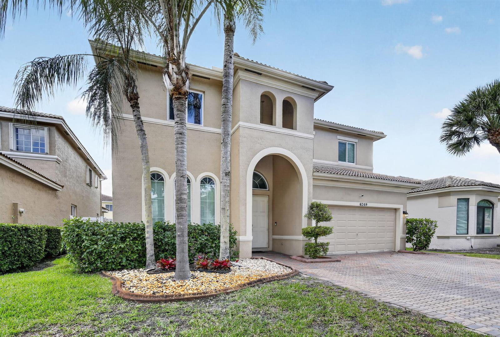 6249 SW 194th Avenue, Pembroke Pines FL 33332 photo 2