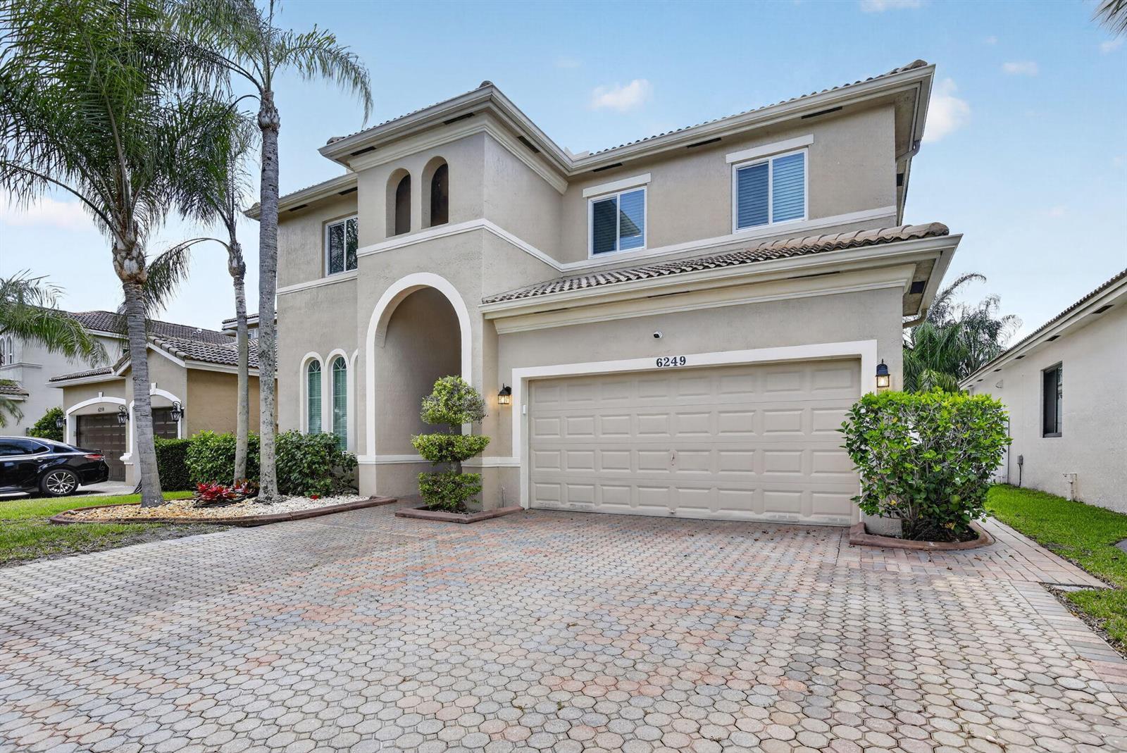 6249 SW 194th Avenue, Pembroke Pines FL 33332 photo 3