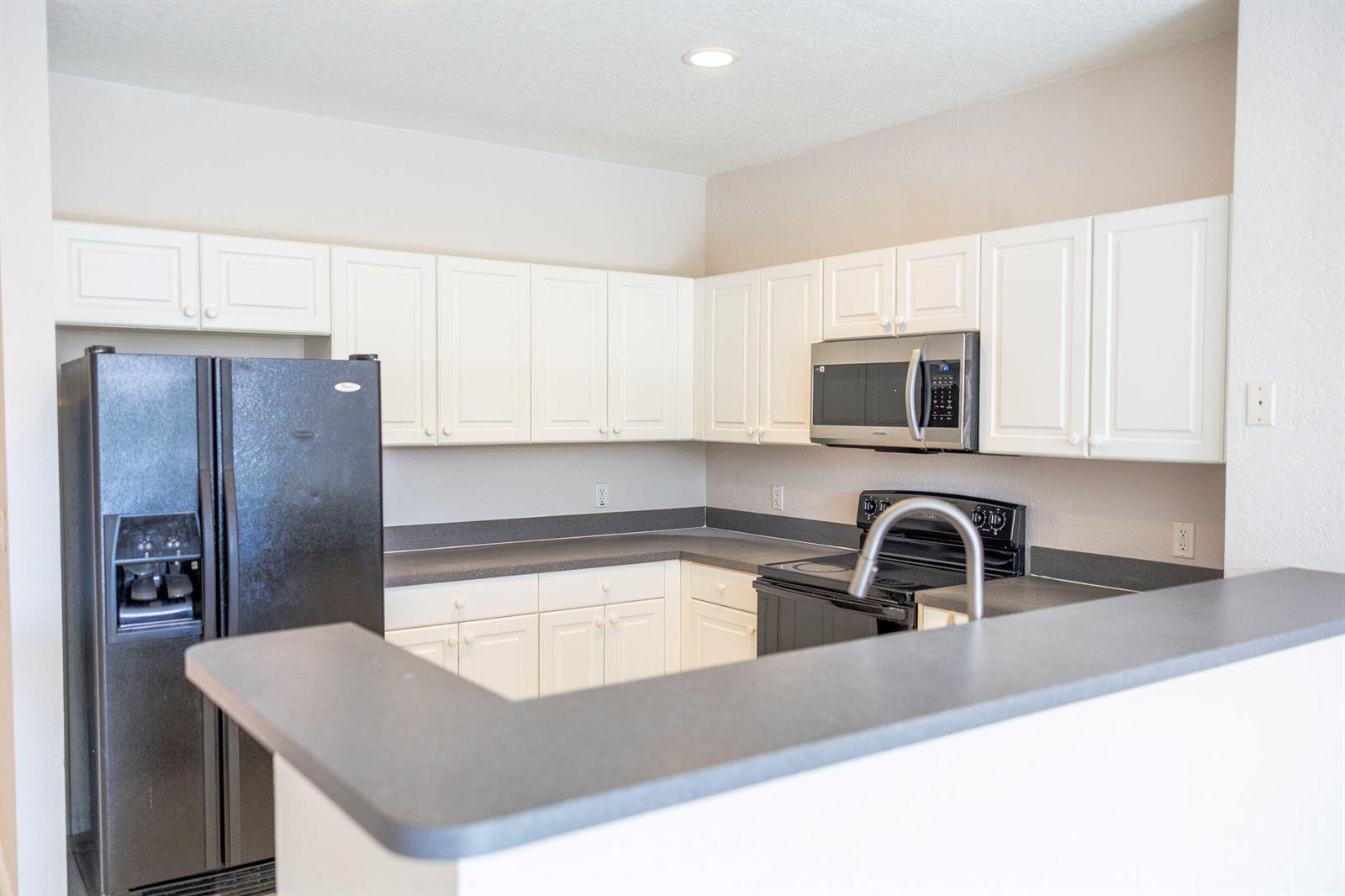 8250 Prestige Commons Drive W, Tamarac FL 33321 photo 3