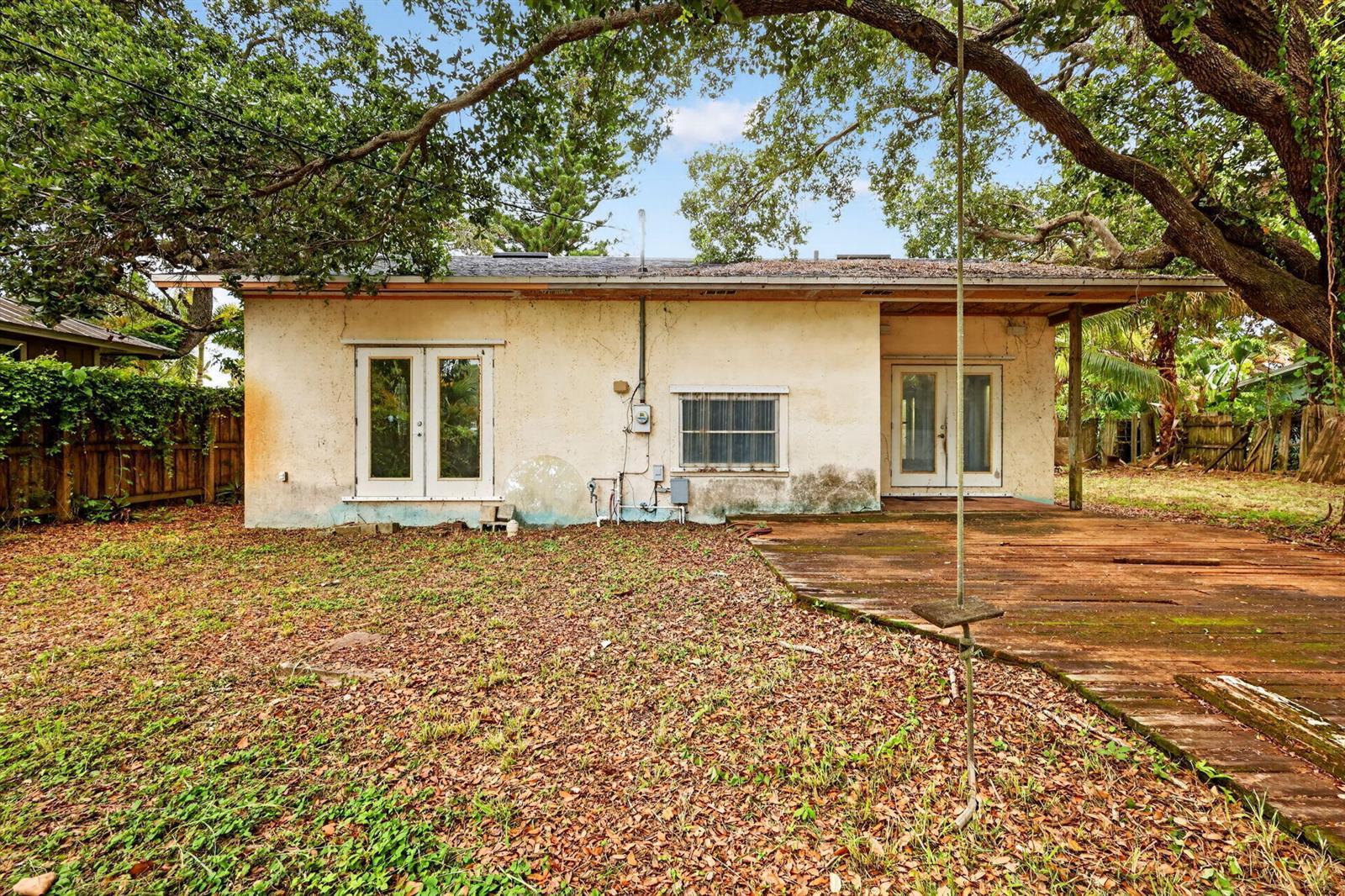 968 NE Kubin Avenue, Jensen Beach FL 34957 photo 5
