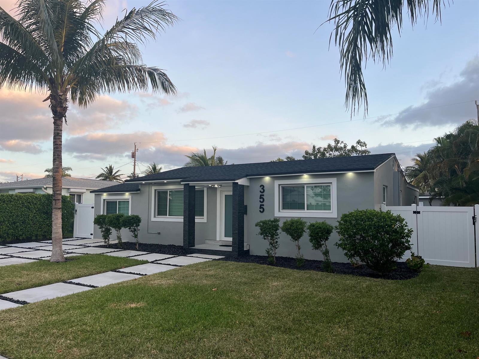 355 Maddock Street, West Palm Beach FL 33405