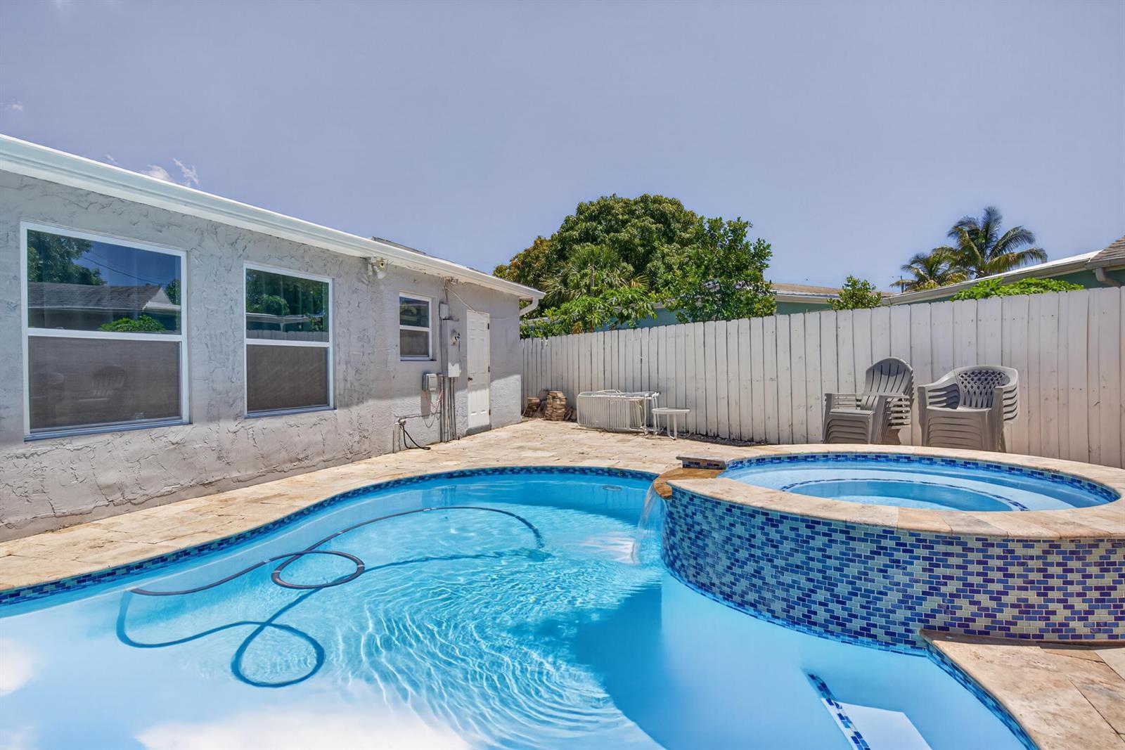 650 NW 38th Place, Deerfield Beach FL 33064 photo 4