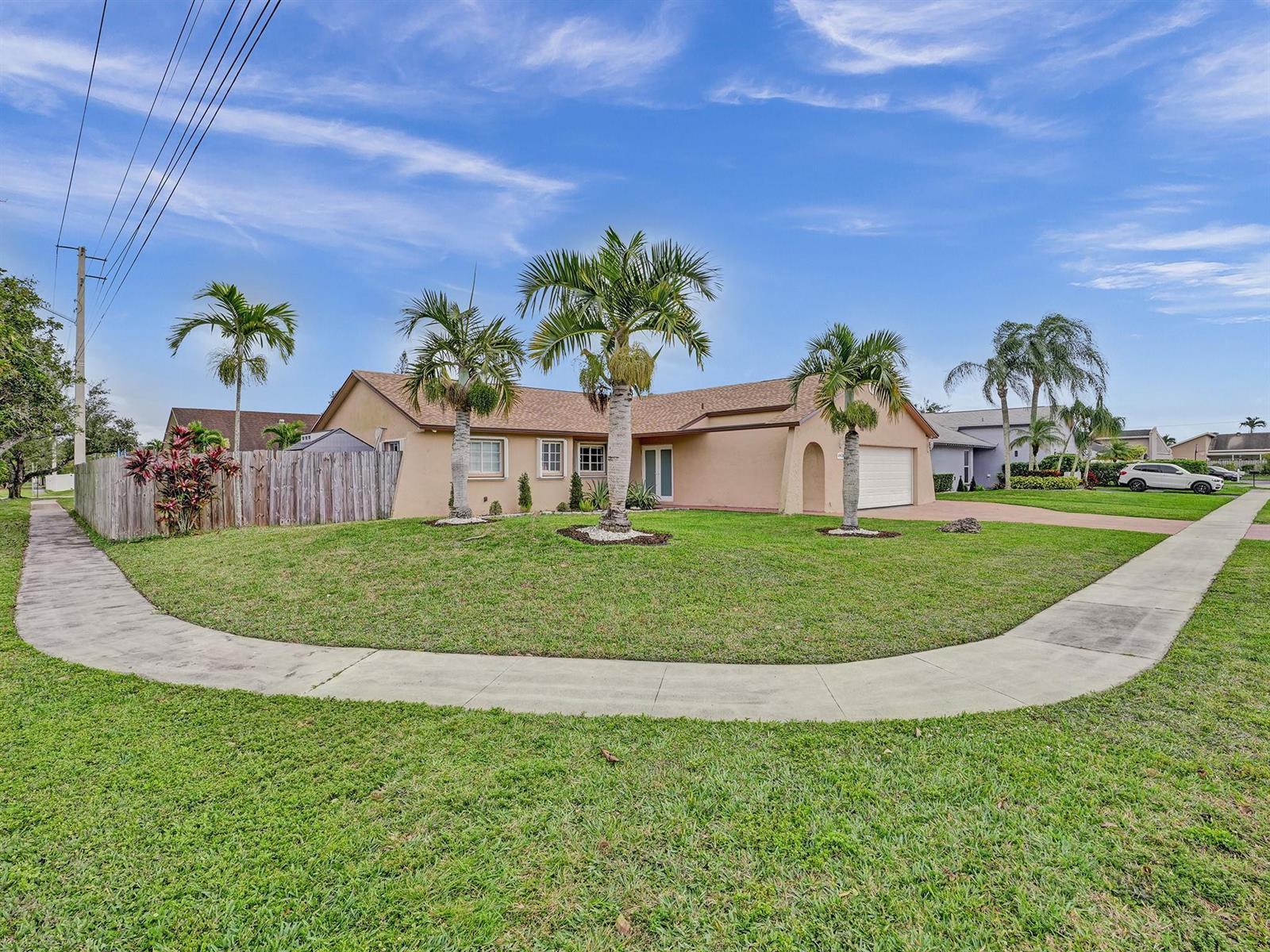4950 NW 85th Terrace, Lauderhill FL 33351 photo 2