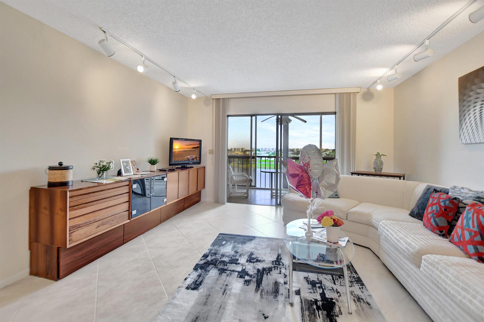 7310 Ashford Place # 405, Delray Beach FL 33446 photo 5