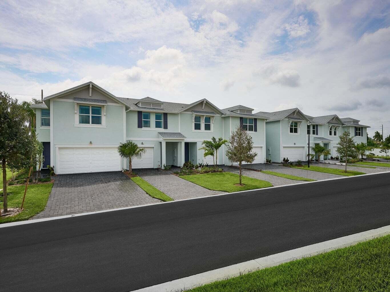 423 Salisbury Circle, Fort Pierce FL 34982