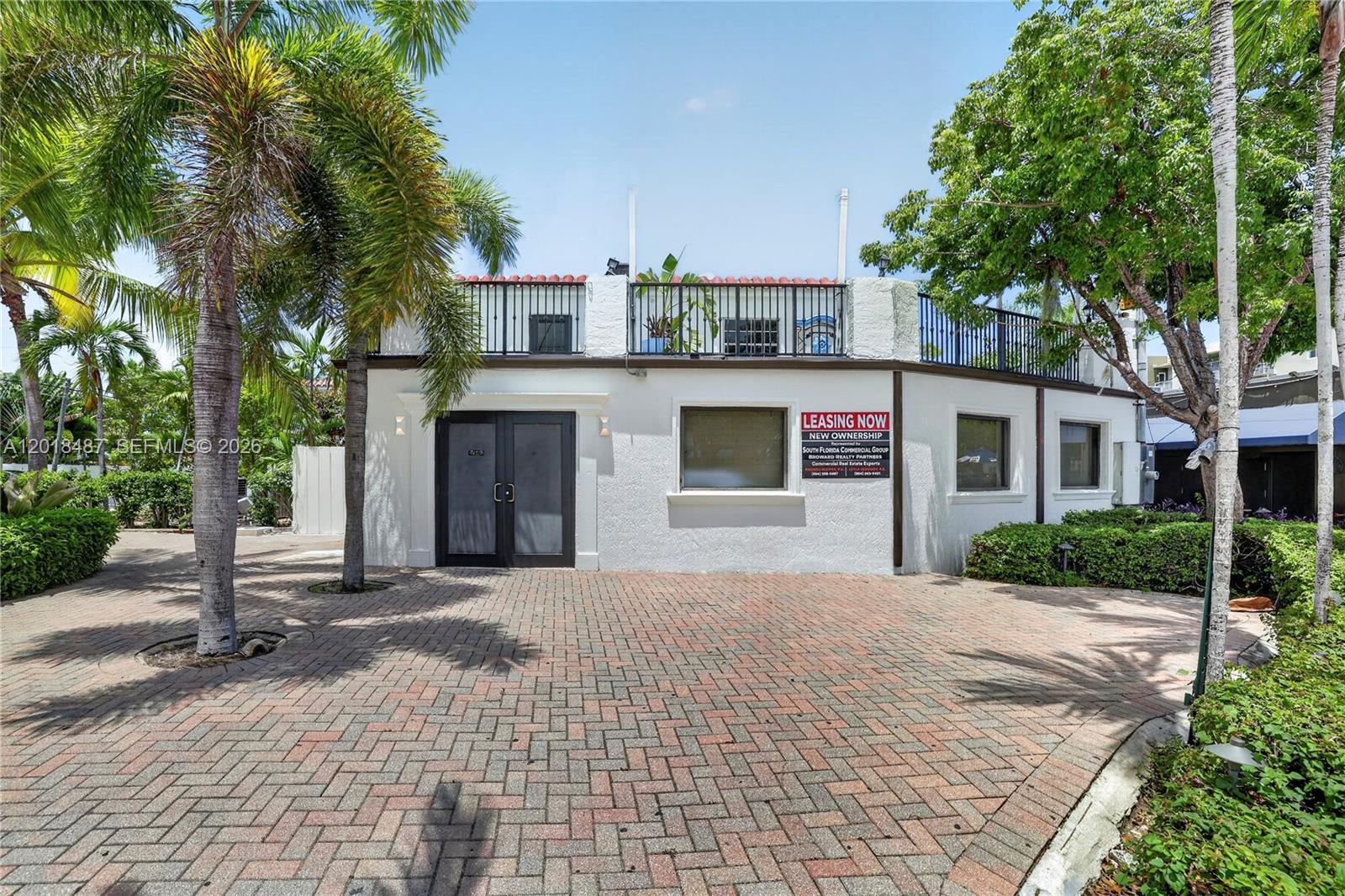2300 NE 6th Ave, Wilton Manors FL 33305