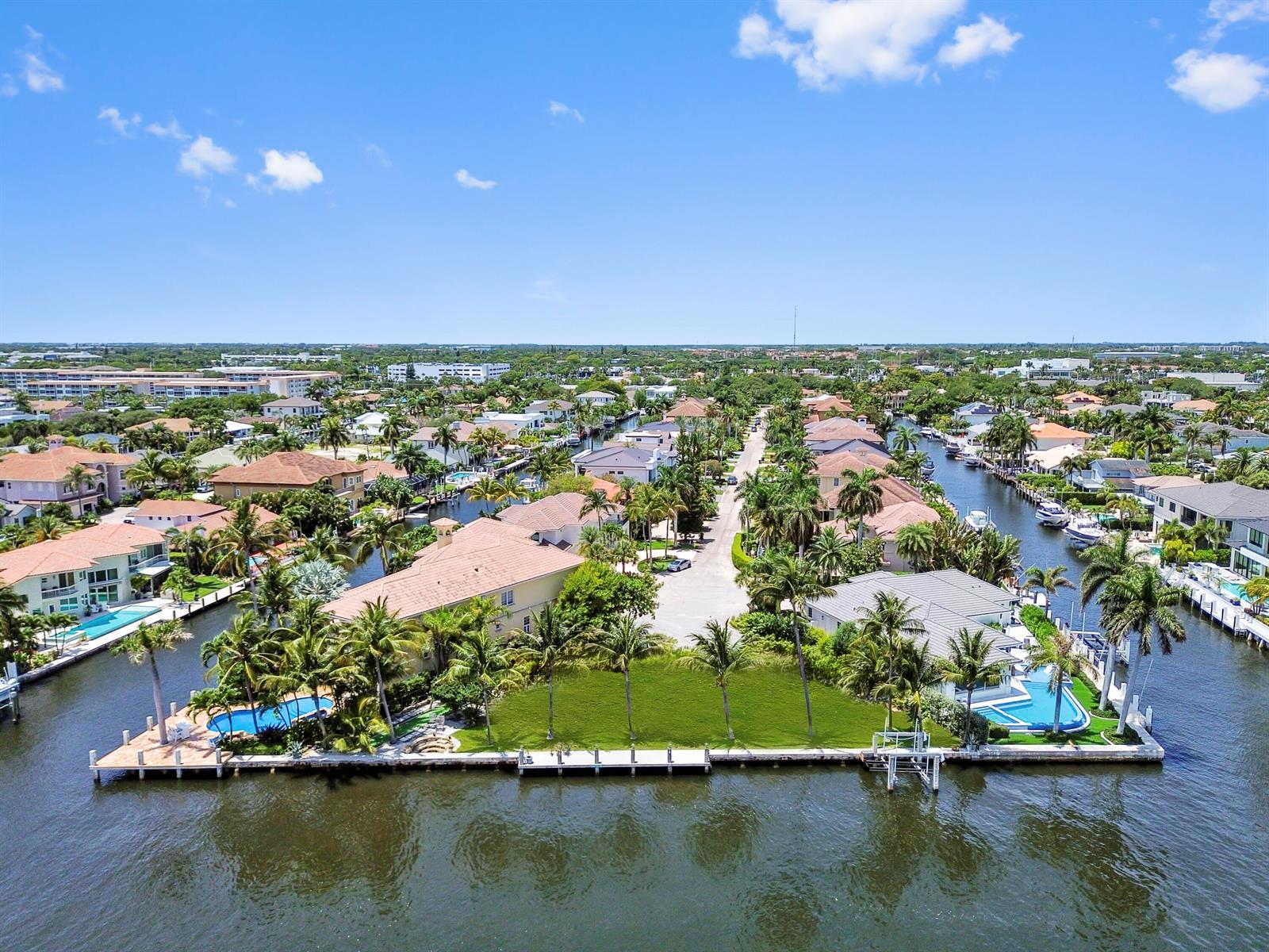 976 Banyan Drive, Delray Beach FL 33483 photo 2