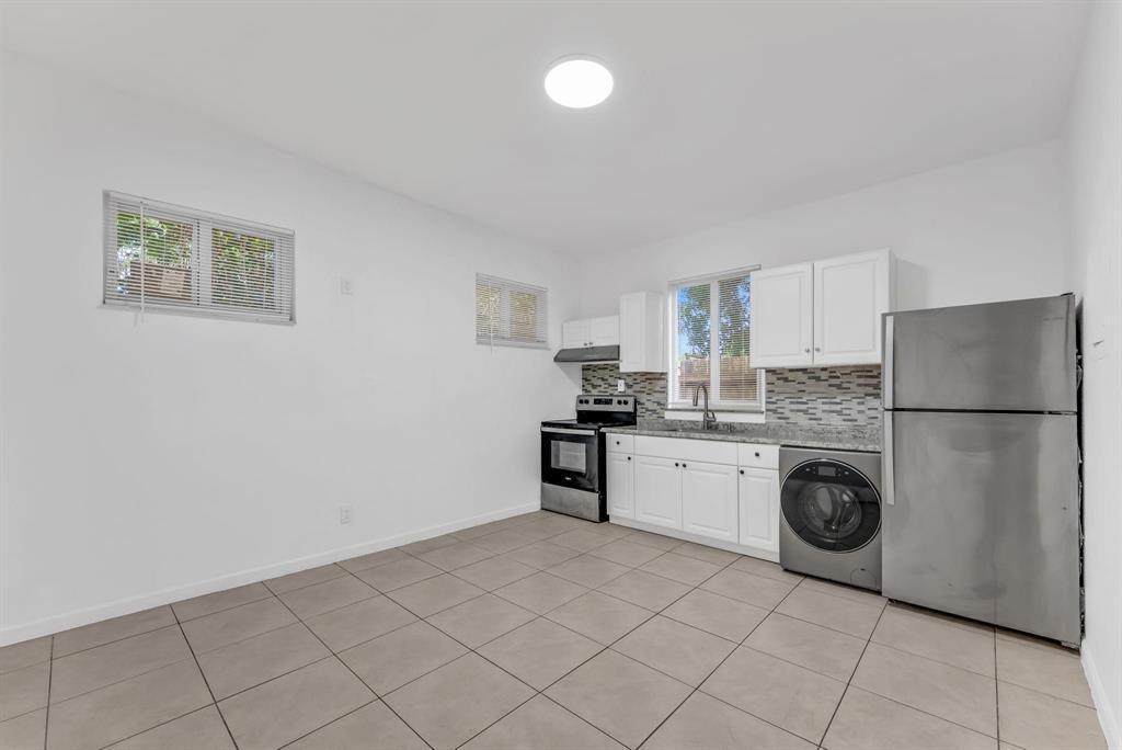 1340 NE 1st Avenue, Fort Lauderdale FL 33304 photo 3