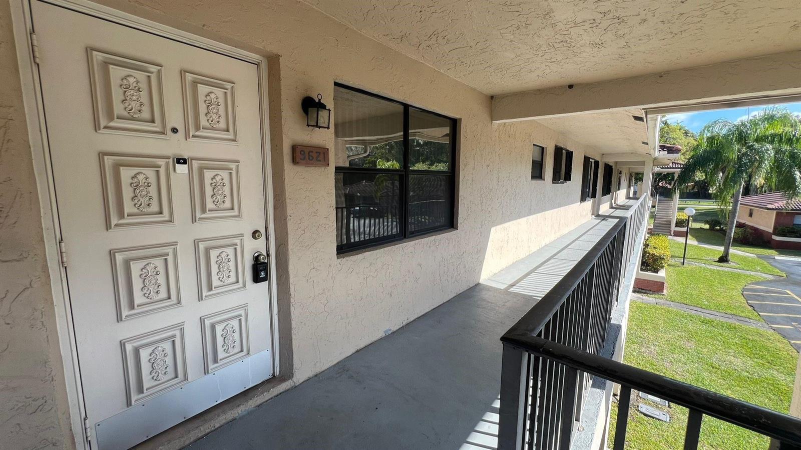 9621 NW 4th Street, Coral Springs FL 33071 photo 5