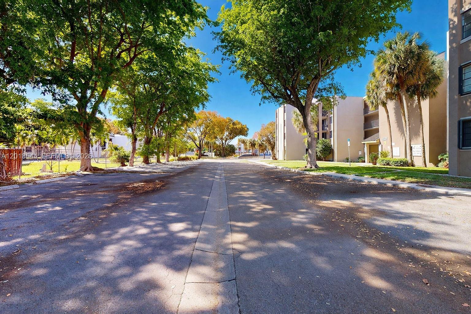 3581 SW 117th Ave # 308, Miami FL 33175 photo 4