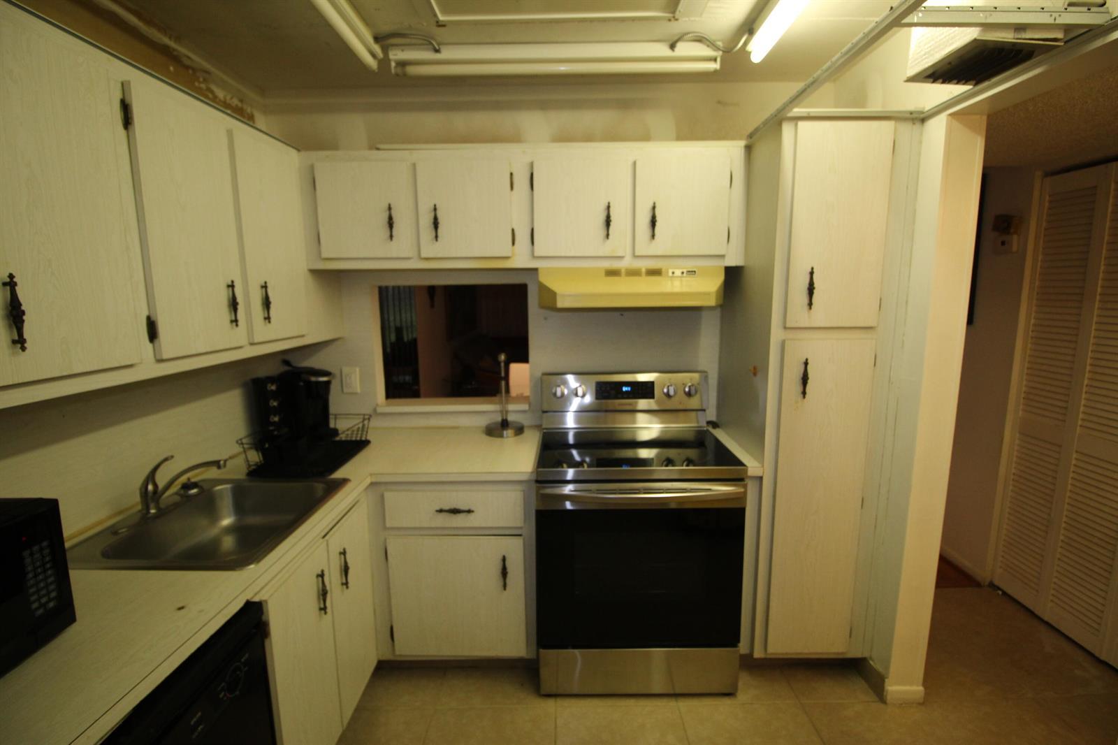3090 Holiday Springs Boulevard # 106, Margate FL 33063 photo 3