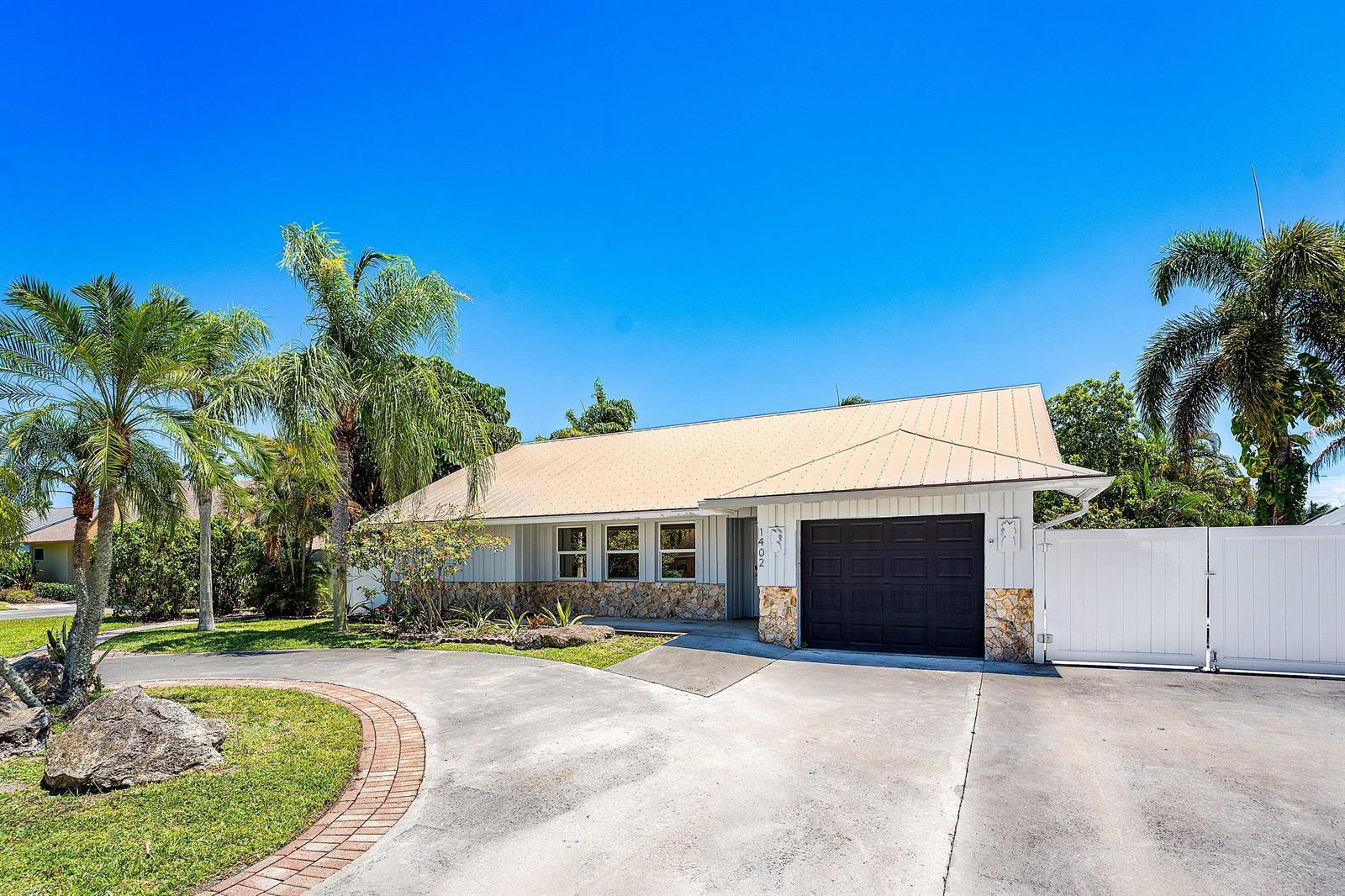 1402 Cormorant Road, Delray Beach FL 33444 photo 2
