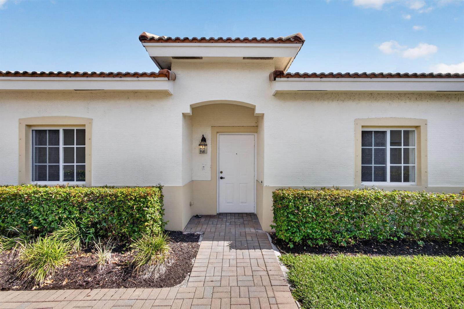 2344 Windjammer Way, West Palm Beach FL 33411 photo 2