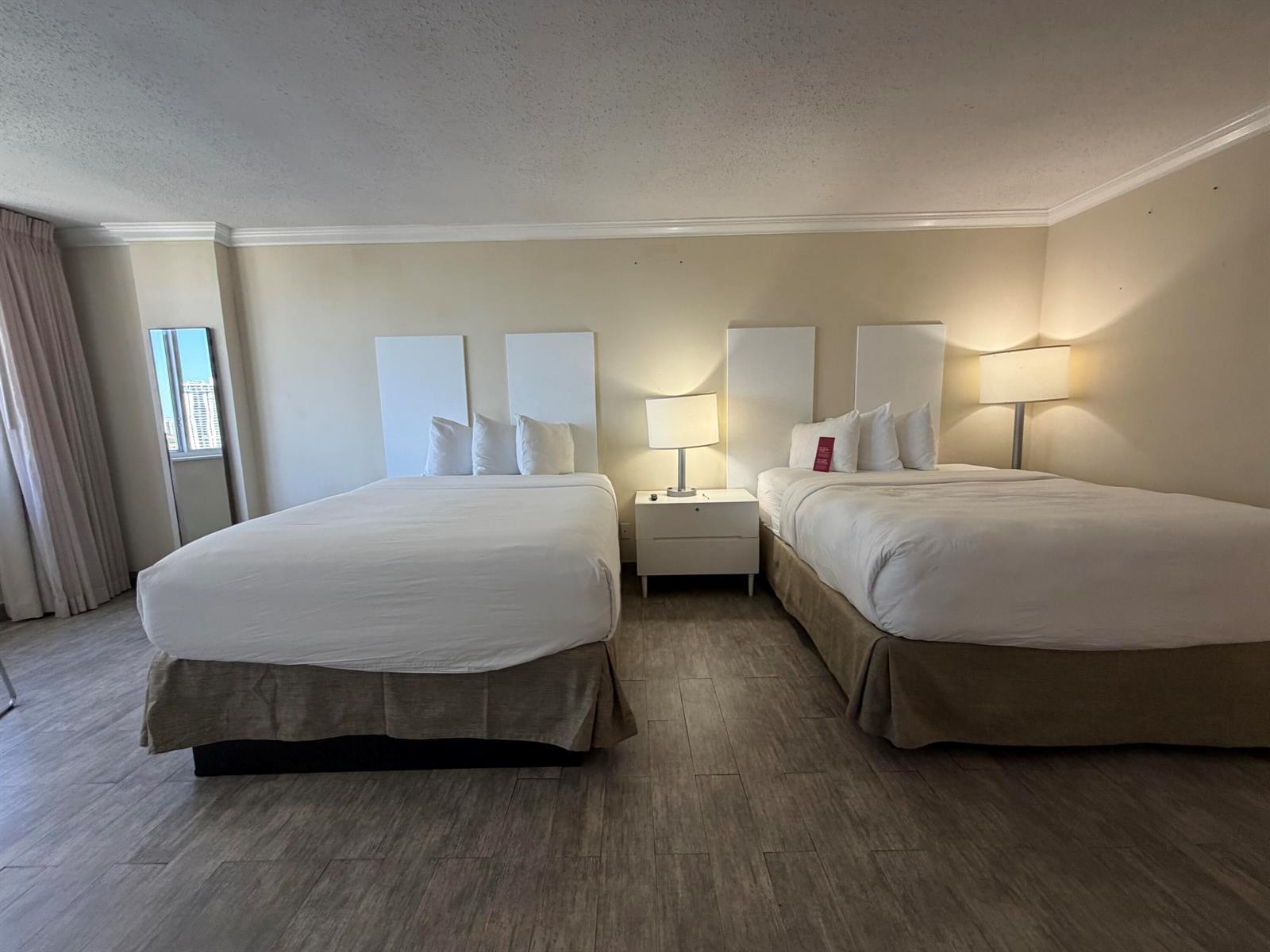 19201 Collins Avenue # 1122, Sunny Isles Beach FL 33160 photo 4