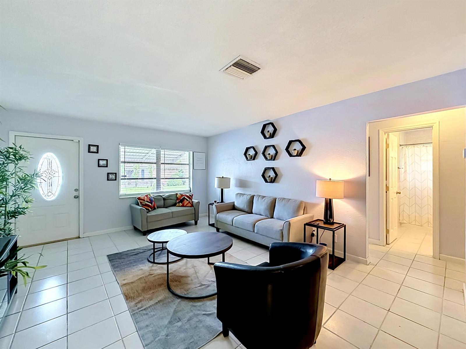 7210 NW 77th Street, Tamarac FL 33321 photo 5