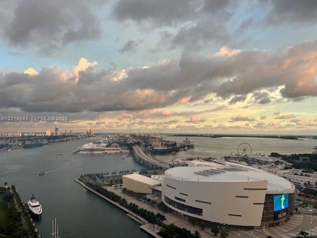 900 Biscayne Blvd # 3207, Miami FL 33132 photo 2