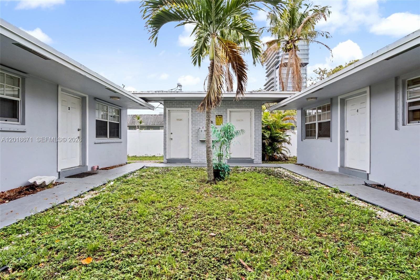 923 SE 2nd Ave # 4, Hallandale Beach FL 33009 photo 2