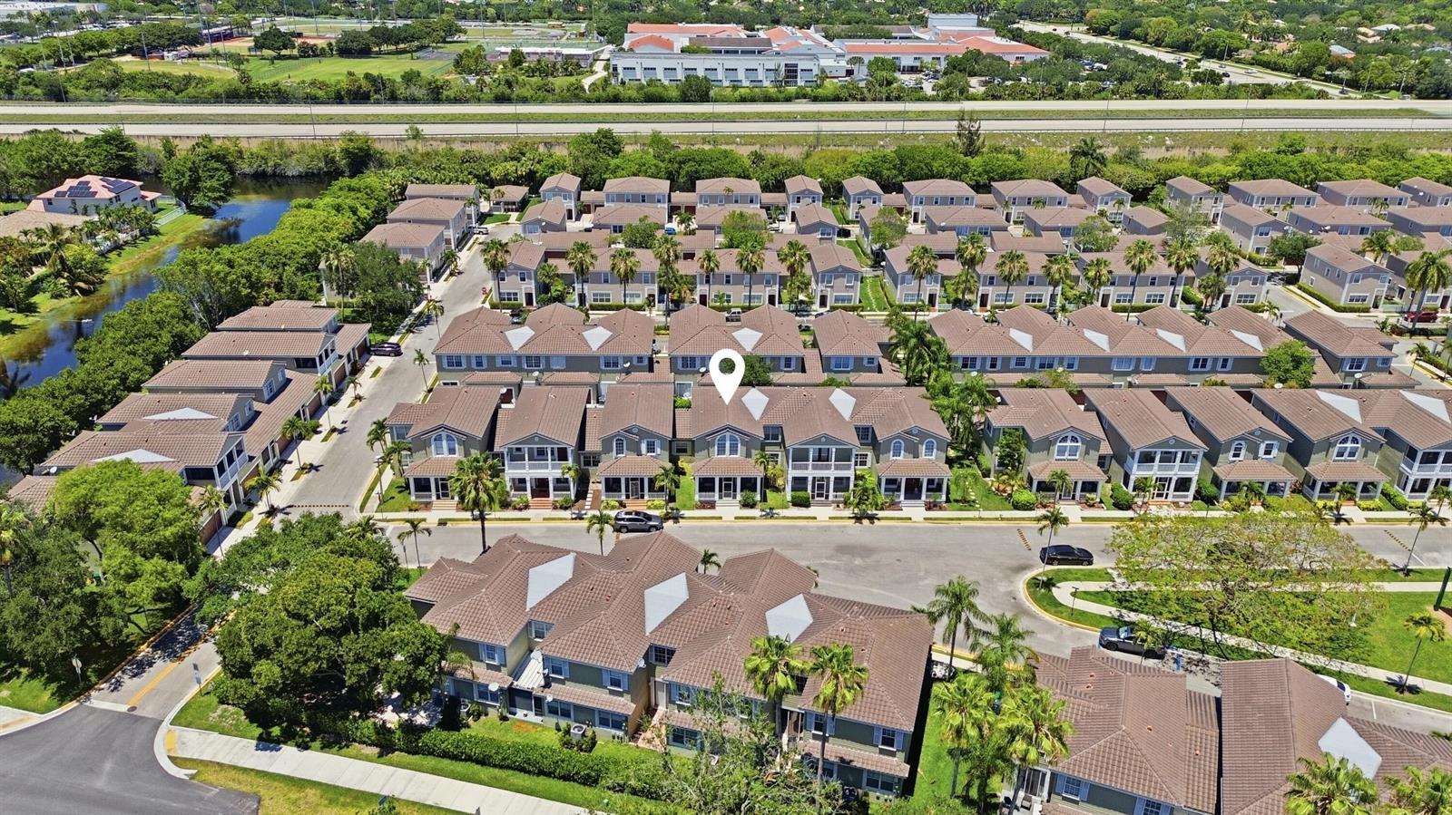 10581 NW 56th Place, Coral Springs FL 33076 photo 3