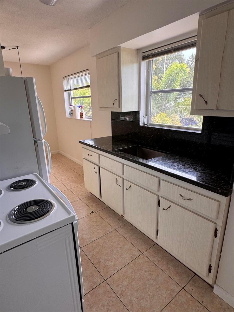 1940 Madison Street # 10, Hollywood FL 33020 photo 3