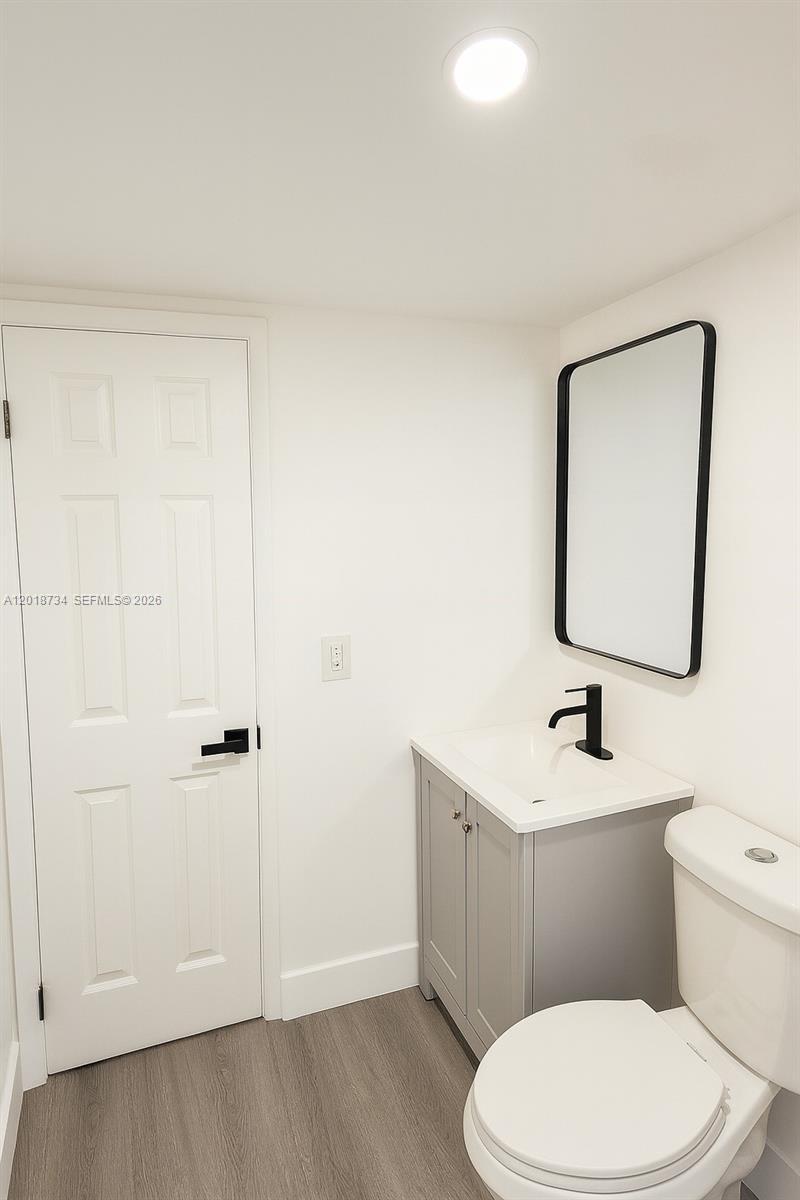 417 NW 2nd Ave # 9, Hallandale Beach FL 33009 photo 5