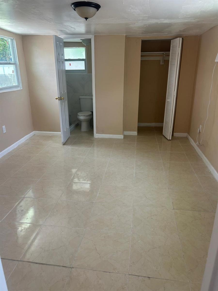 845 NW 132nd Street, North Miami FL 33168 photo 2