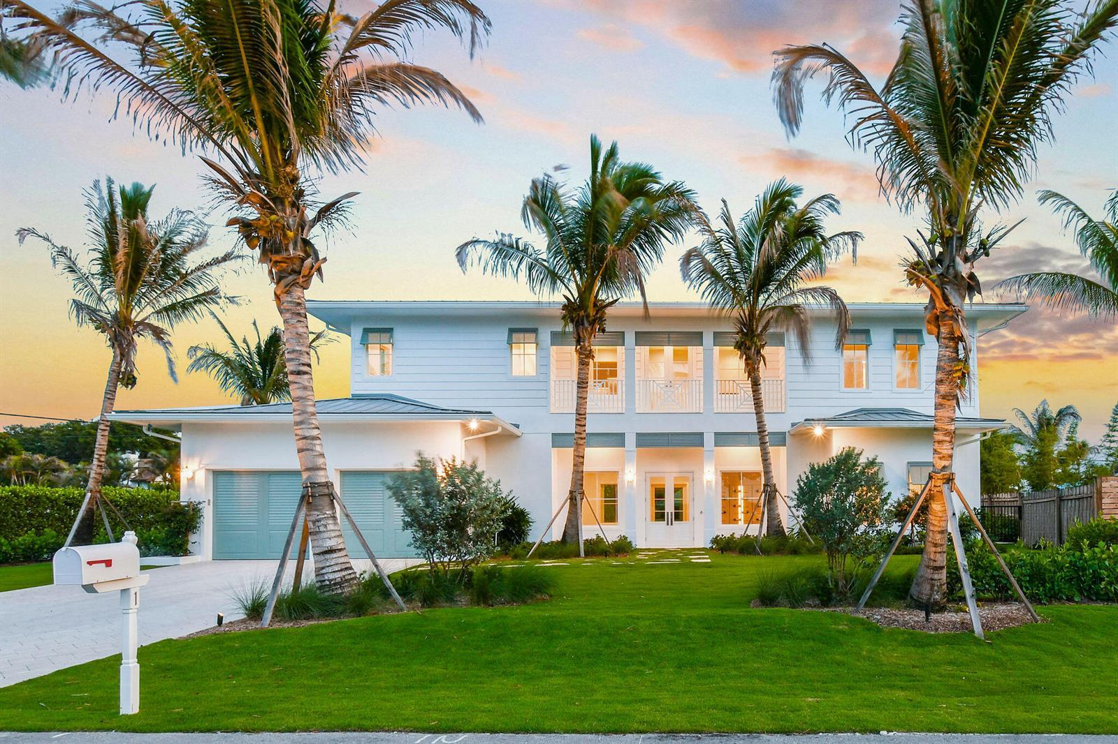 91 Golfview Drive, Tequesta FL 33469