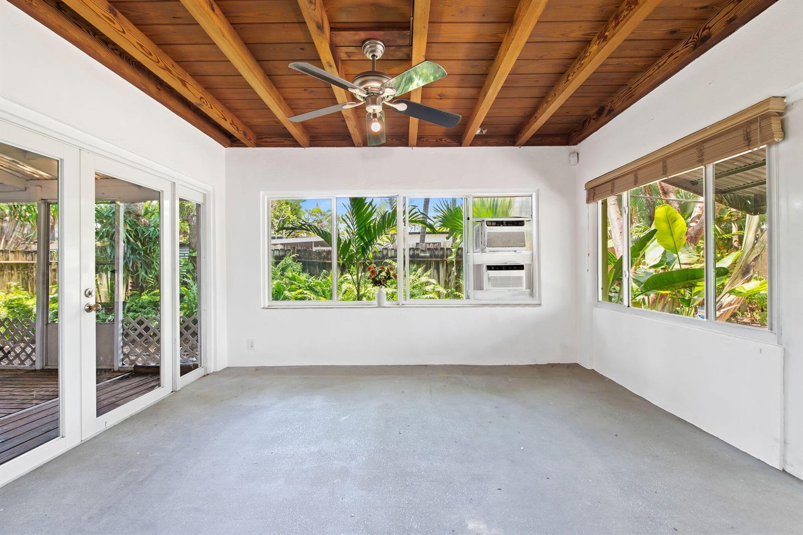 2020 NE 4th Avenue # 1, Wilton Manors FL 33305 photo 2