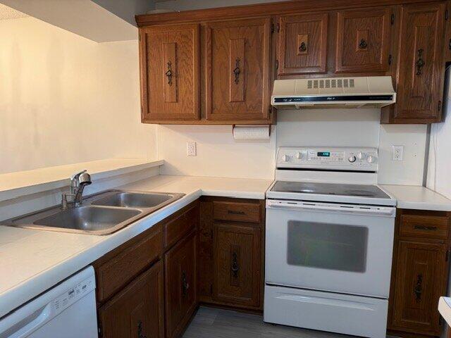 6021 Coral Lake Drive # 209, Margate FL 33063 photo 3