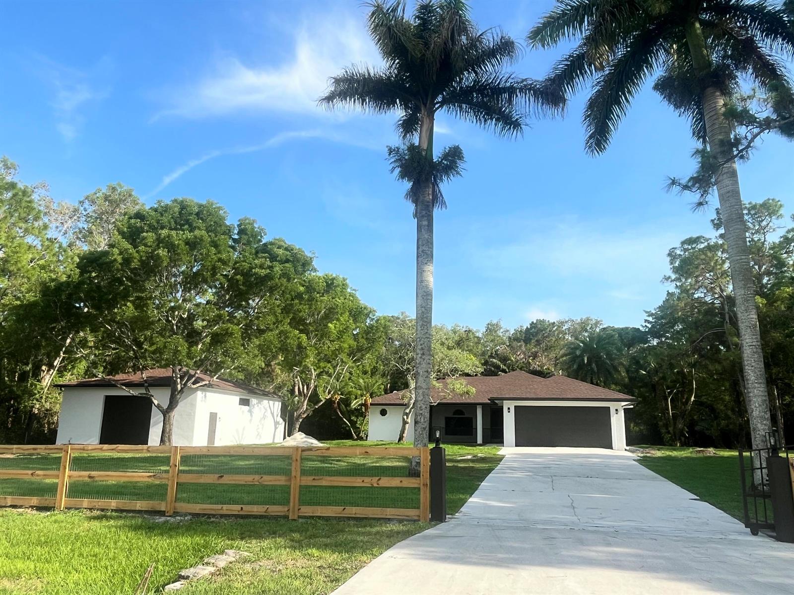 18268 N 49th St Street N, FL 33470
