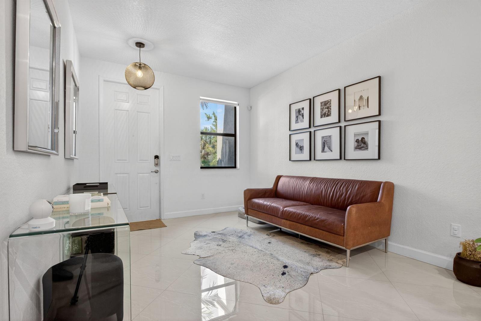 4012 Devenshire Court, Coconut Creek FL 33073 photo 3