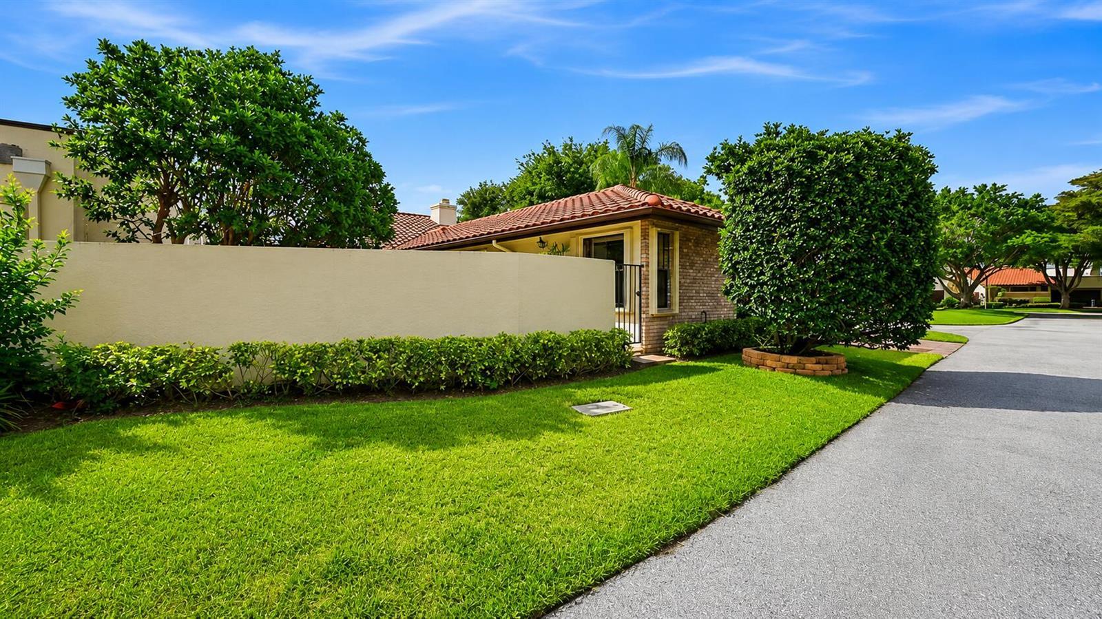 6906 Palmar Court, Boca Raton FL 33433 photo 3