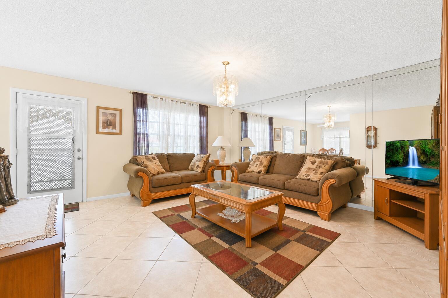507 Normandy K, Delray Beach FL 33484 photo 2