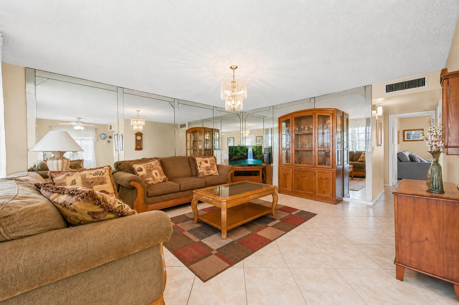 507 Normandy K, Delray Beach FL 33484 photo 3