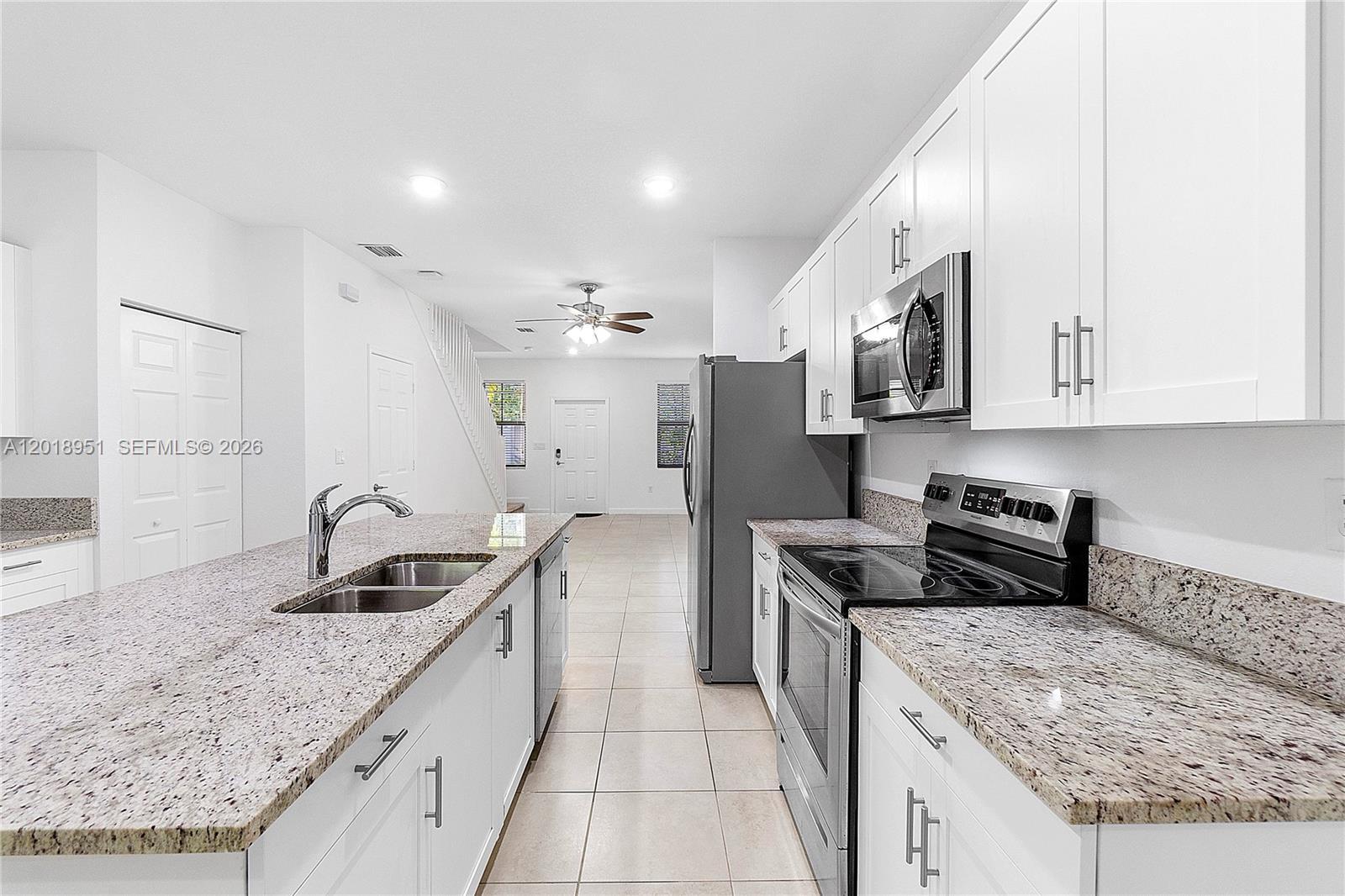 1541 SW 28th St # 1541, Fort Lauderdale FL 33315 photo 3