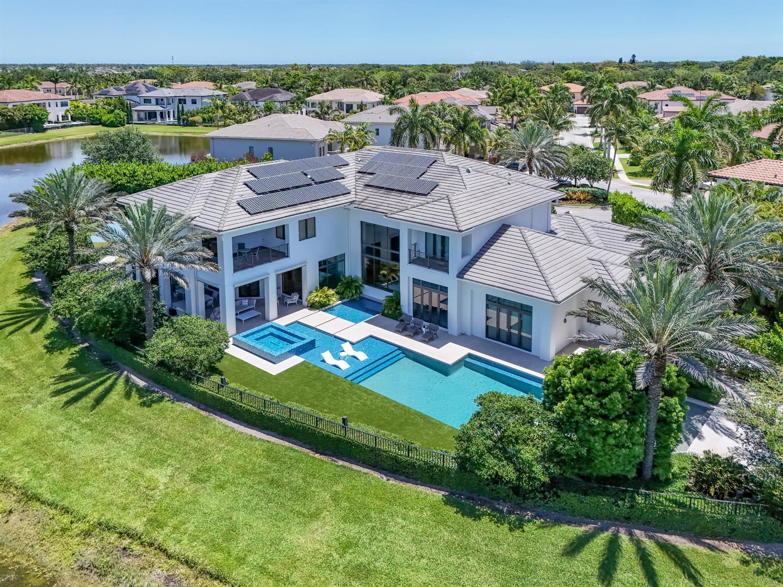 9105 Pintura Way, Boca Raton FL 33496