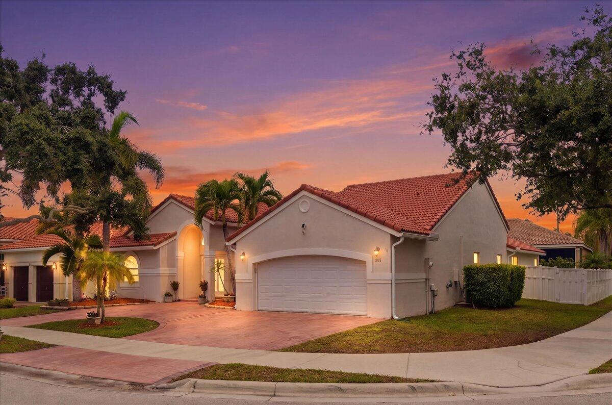 830 Heritage Drive, Weston FL 33326