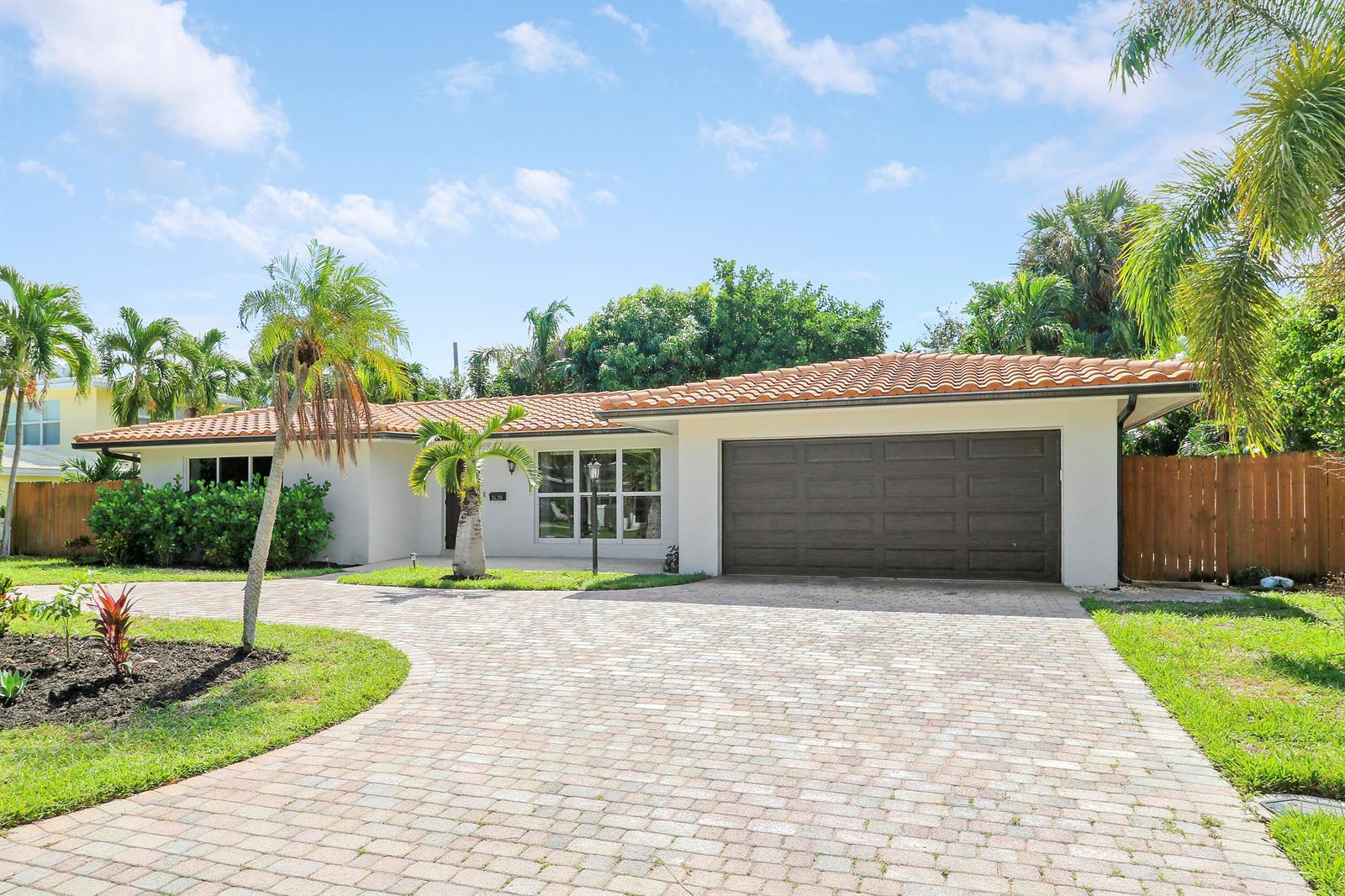 2620 NE 25th Street, Lighthouse Point FL 33064 photo 2