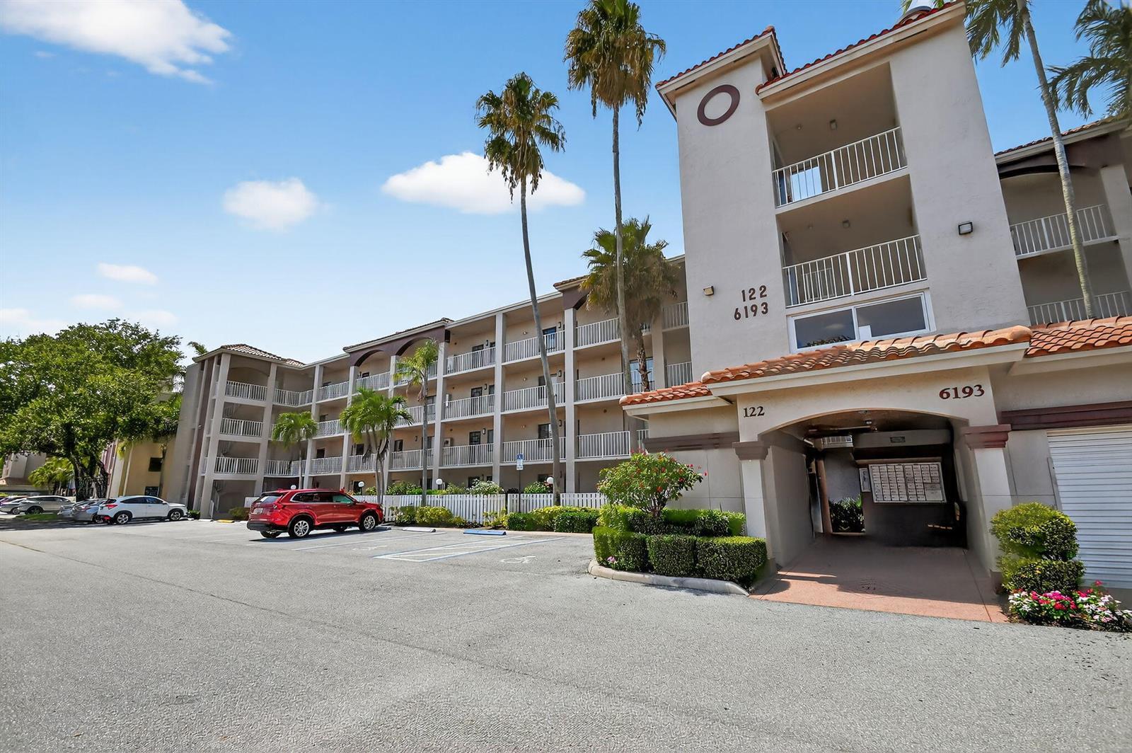 6193 Pointe Regal Circle # 402, Delray Beach FL 33484 photo 3