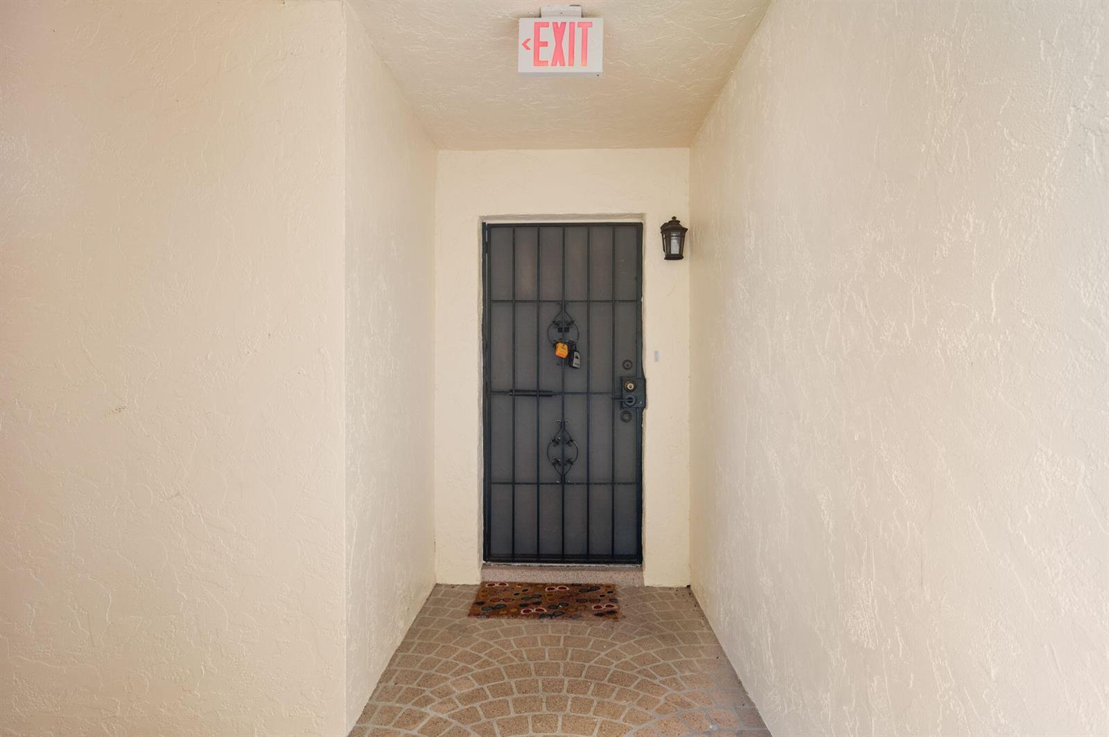 2050 Oleander Boulevard # 206, Fort Pierce FL 34950 photo 4