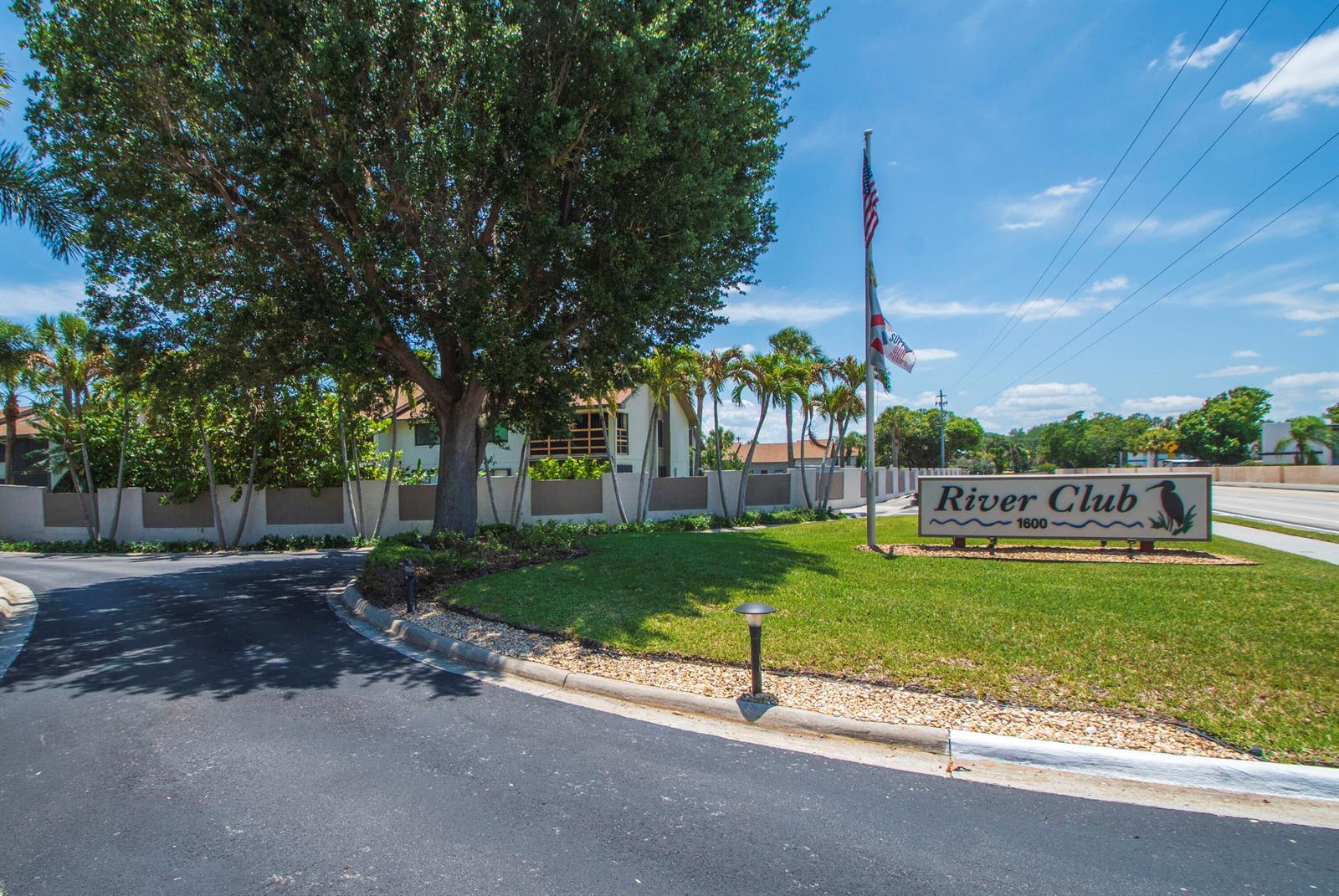 1600 NE Dixie Highway # 103, Jensen Beach FL 34957 photo 2