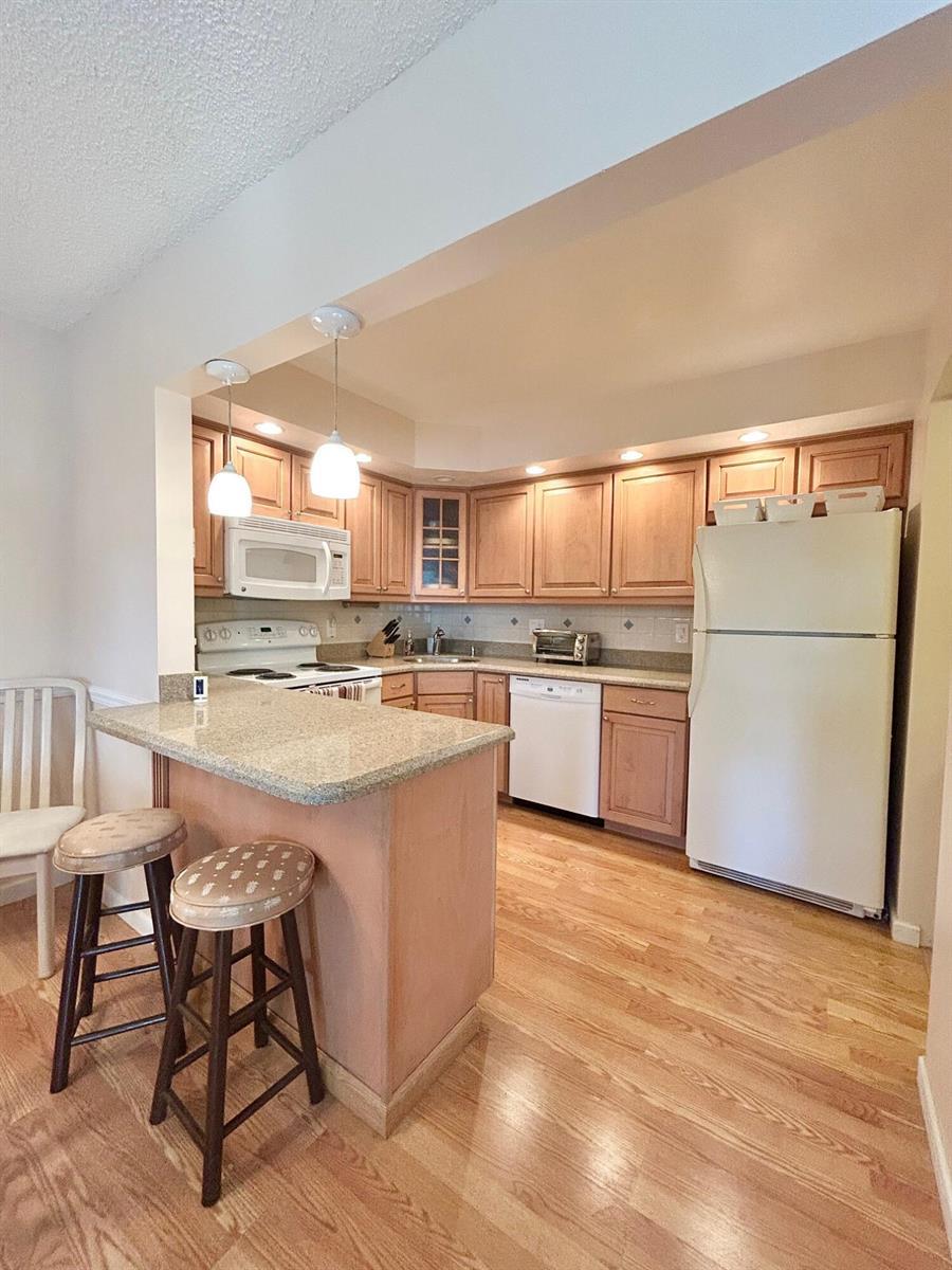 443 Pine Glen Lane # 2, FL 33463 photo 3