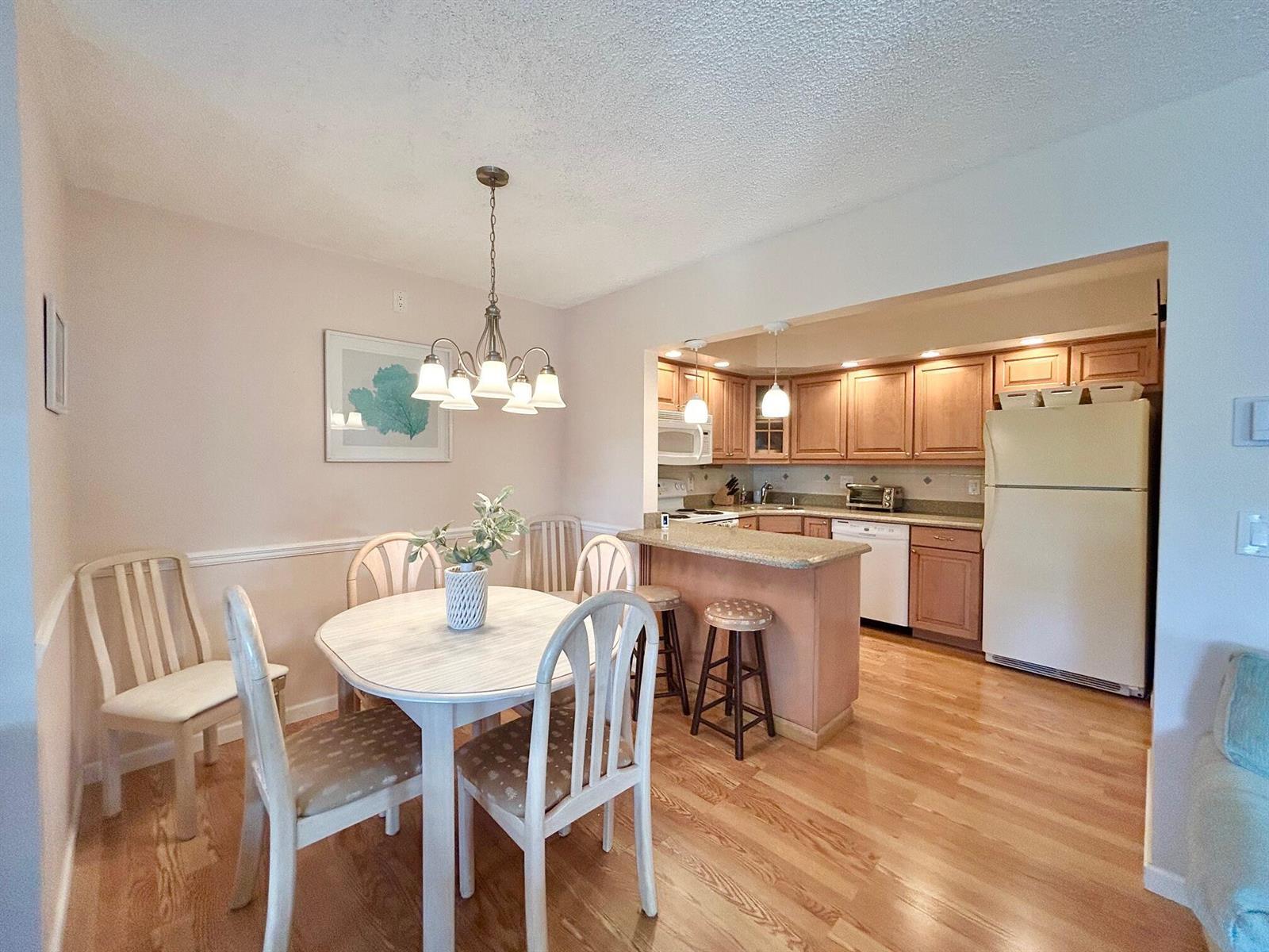 443 Pine Glen Lane # 2, FL 33463 photo 4