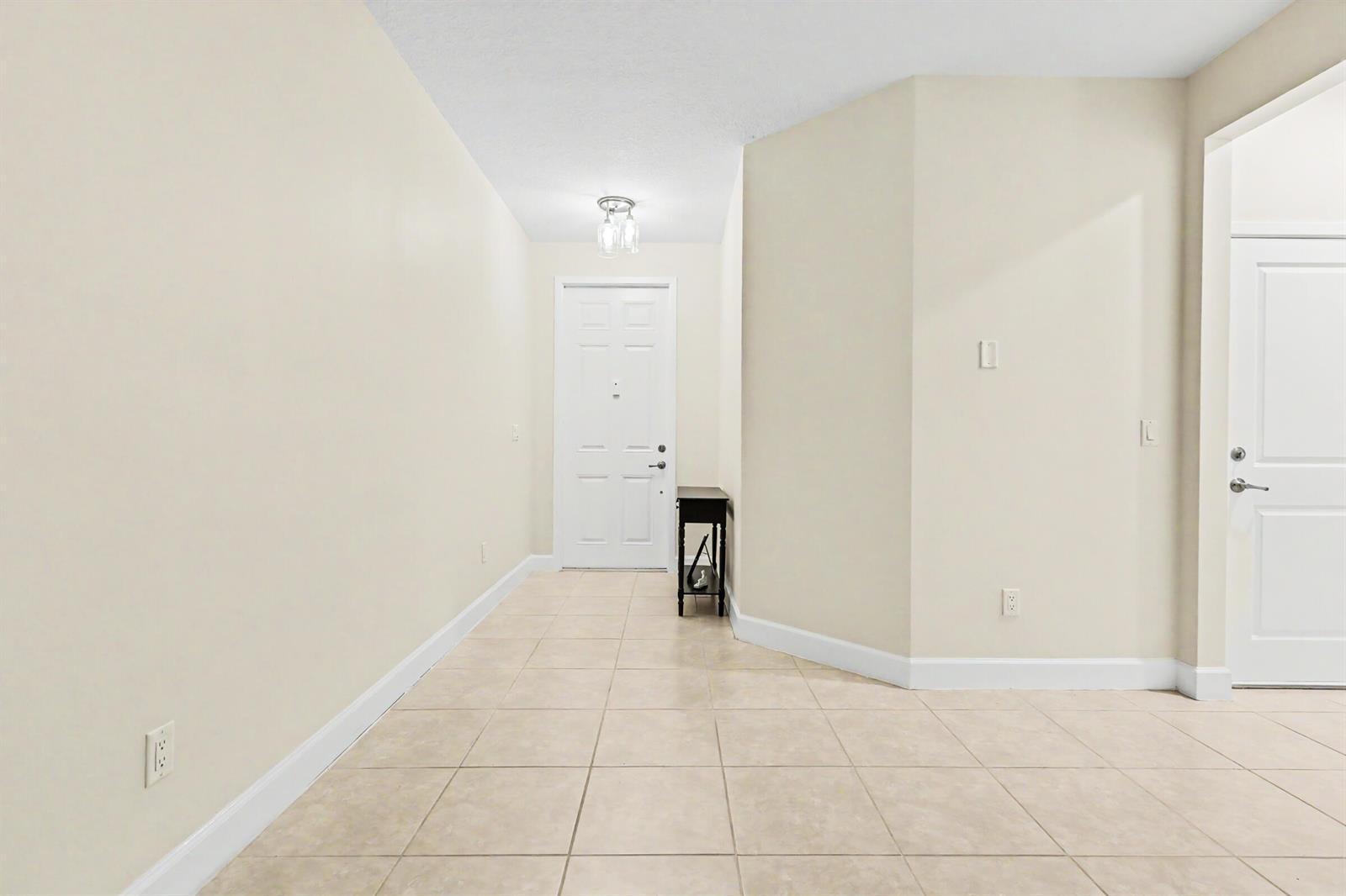 4635 NW 59th Street, Tamarac FL 33319 photo 3