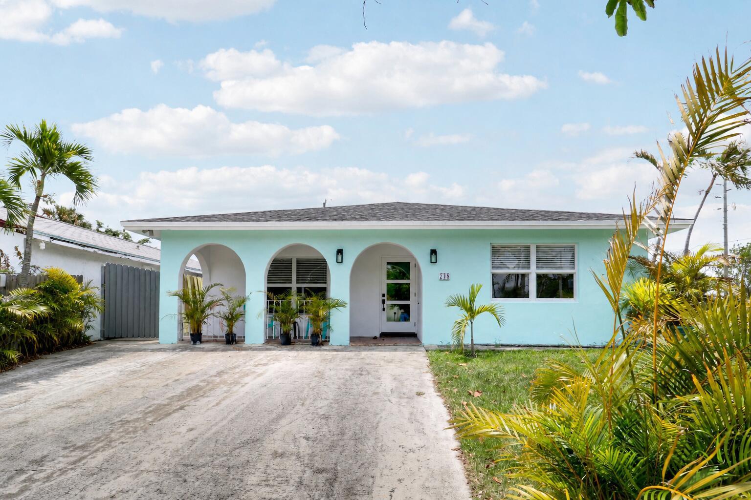 748 Tallapoosa Street, West Palm Beach FL 33405