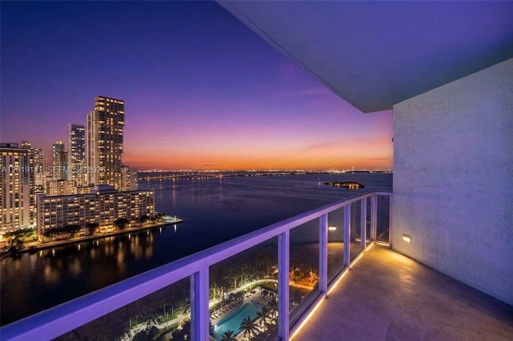 1900 N Bayshore Dr # 2204, Miami FL 33132 photo 3